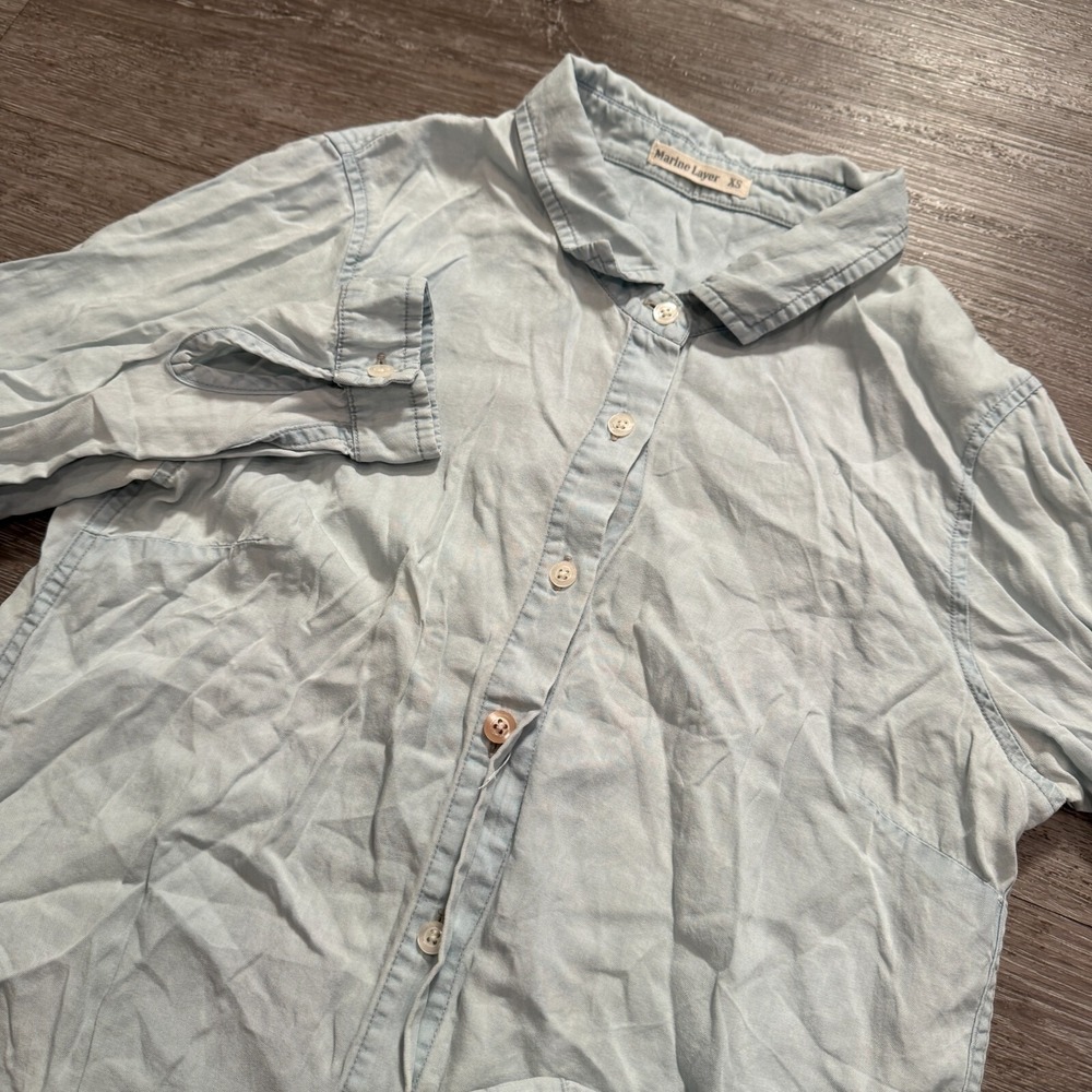 Marine Layer Shirt Women XS Light Blue Tencel Chambray Casual Coastal Vacation